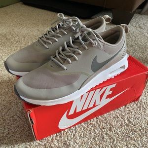 Nike Air Max Thea